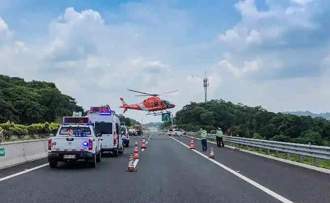 淮阴区高速公路汽车救援案例